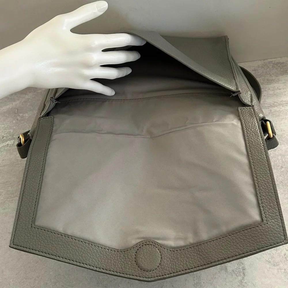 Freshly Picked Classic Crossbody Bag Diaper Bag Companion In Stone - Picture 4 of 13